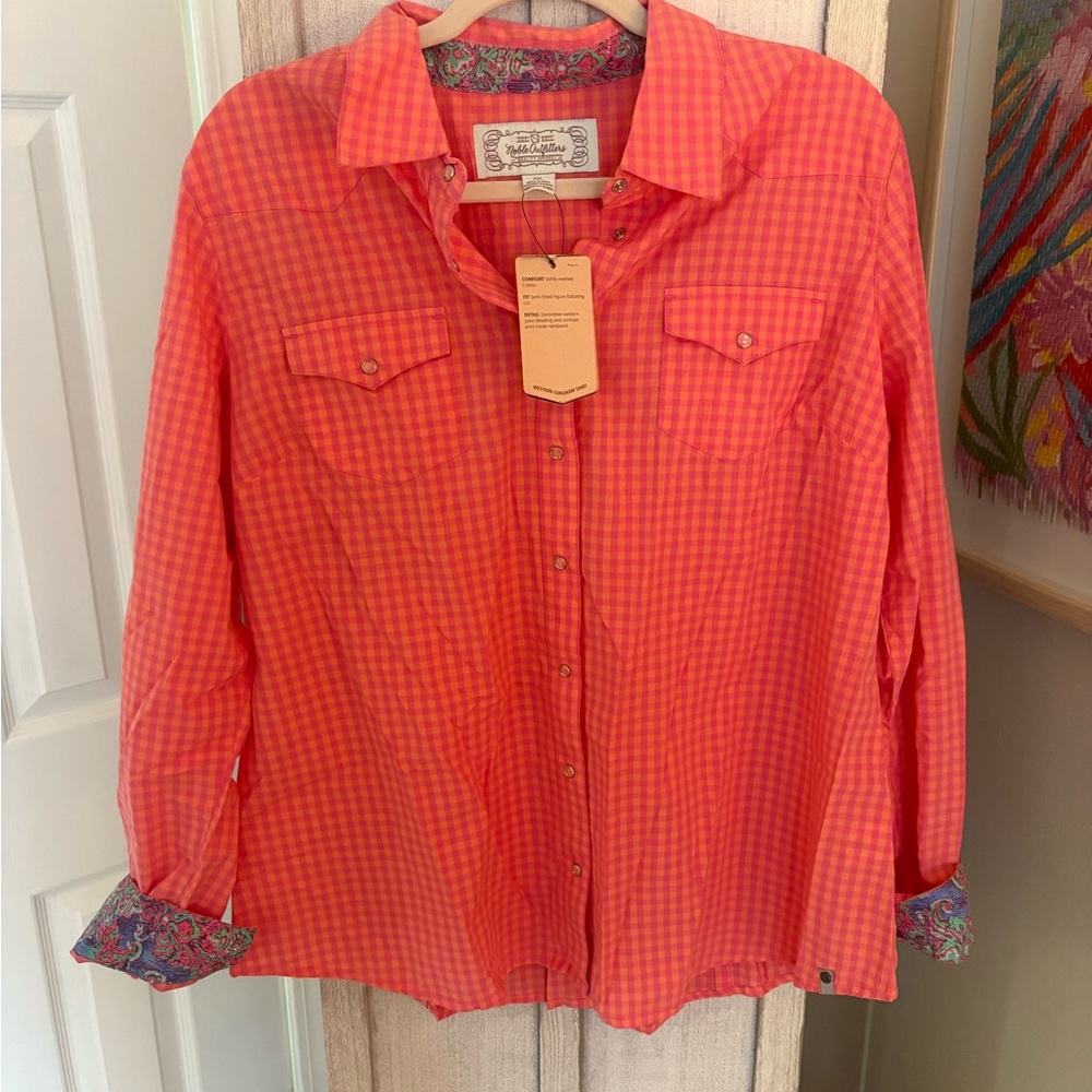 Noble Outfitters Button-Up Shirt
